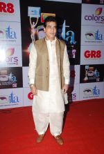 Jeetendra at ITA Awards red carpet in Mumbai on 1st Nov 2014